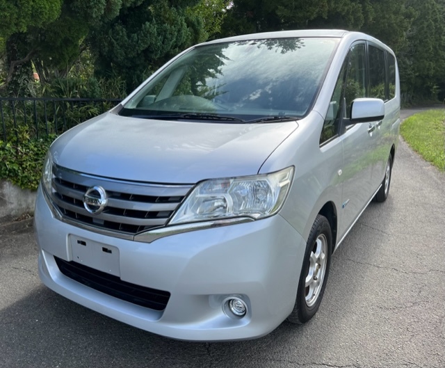 日産 セレナ 20XS ハイブリッド★HDDナビ/ DVD / CD★テレビ/バックカメラ★左Pスライドドア★プッシュスタート セレナ 日産 20X HIDライト 平成19 HC26の中古車を探すならグーネット