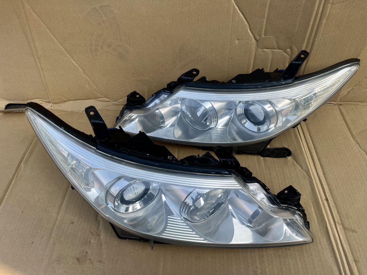 中古トヨタエスティマ ACR50W / ACR55W 純正ヘッドライト ヘッドランプ