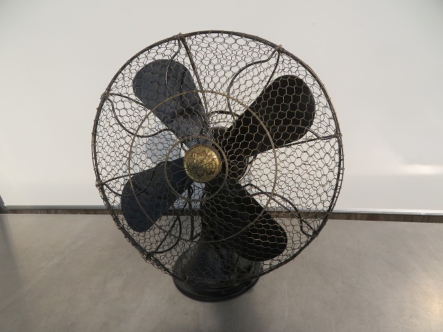 新作登場，得価 Y レトロ アンティーク 扇風機 型番など不明 直径47ｃｍ程(扇風機)｜売買されたオークション情報、yahooの商品情報をアーカイブ公開 - オークファン 扇風機