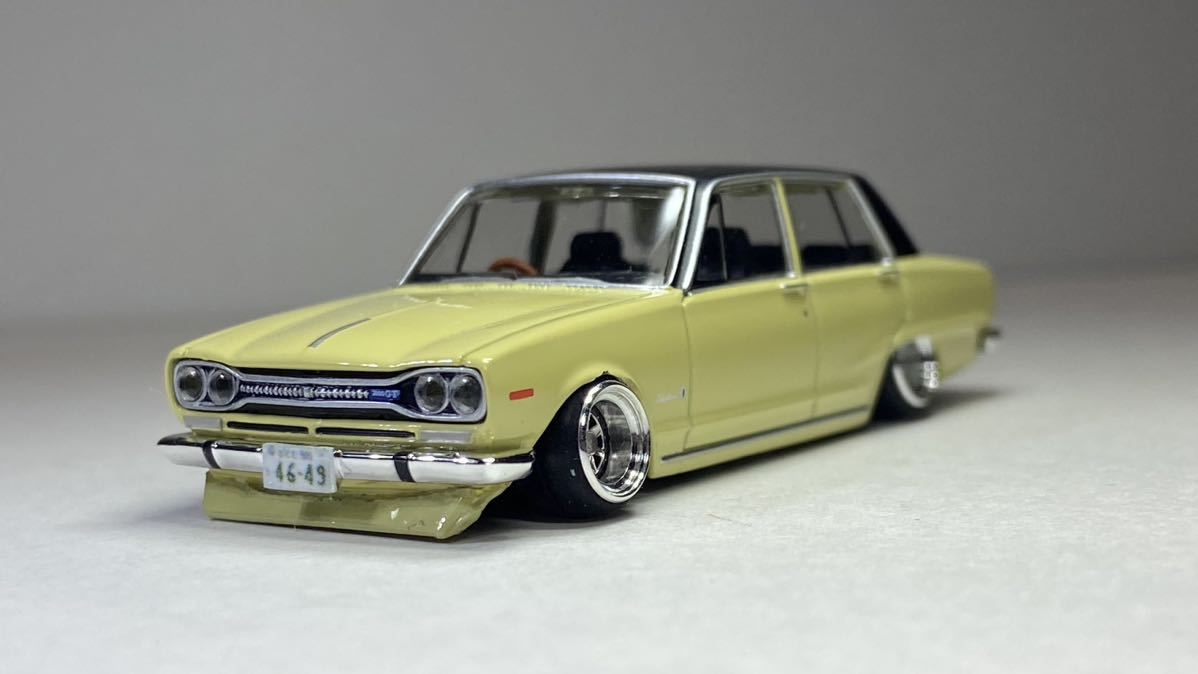1/64　日産　スカイライン改　（ハコスカ４Dr）　チンスポ　SSRマークⅠ　アルミ製　深リム　街道レーサー　グラチャン