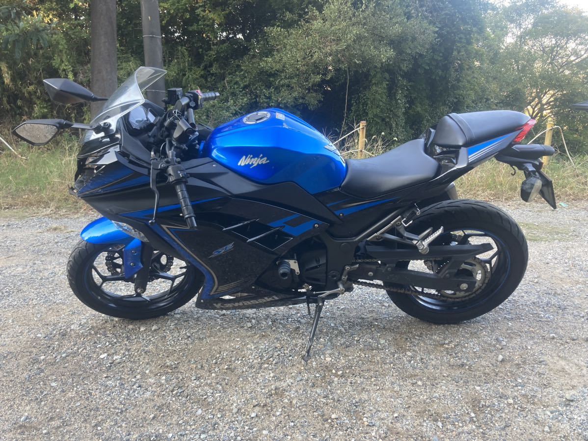 ニンジャ 中型　バイク