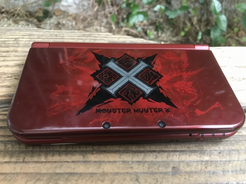 ☆ 【可動OK品】 NEW NINTENDO 任天堂 ニンテンドー3DS LL 本体 3DSLL