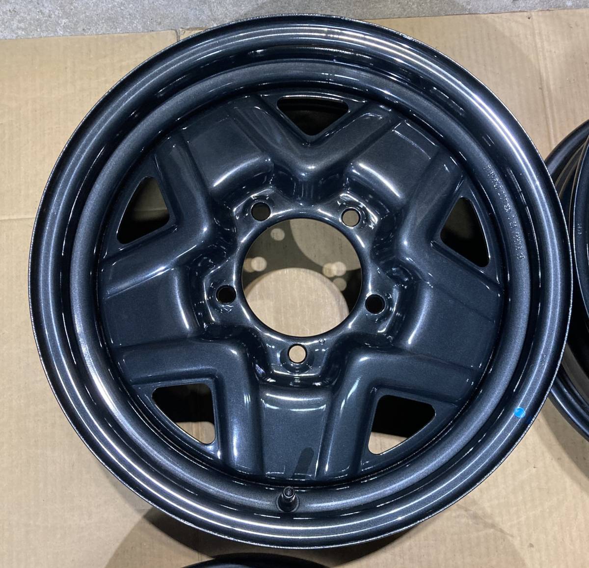 新車外し JB64 ジムニー XL XG 純正スチールホイール 4本 令和5年5