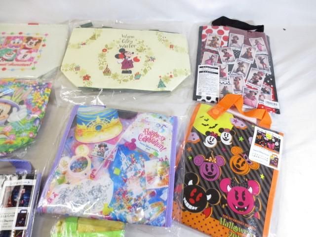 【同梱可】未開封 ディズニー ハロウィン ベリーベリーミニー クリスマス 他 ランチバッグ レジャーシート 等 グッズ