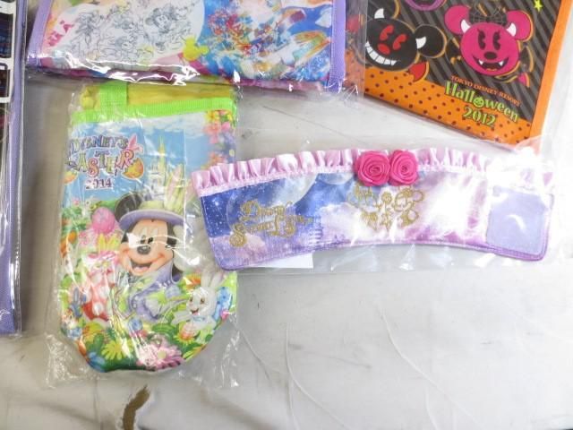 【同梱可】未開封 ディズニー ハロウィン ベリーベリーミニー クリスマス 他 ランチバッグ レジャーシート 等 グッズ