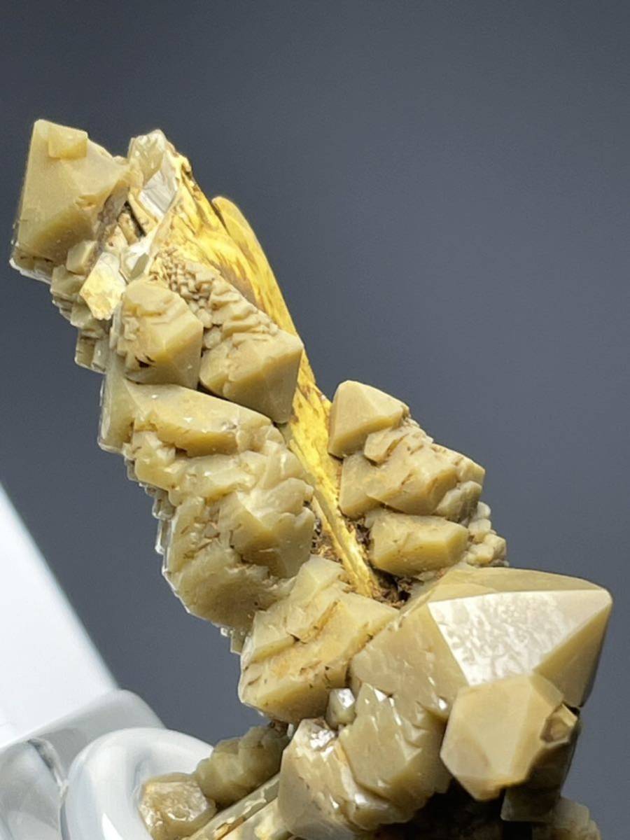 国産鉱物標本　奈良県　キャタピラ水晶　茶水晶　レモン水晶　五代松鉱山　コレクター放出