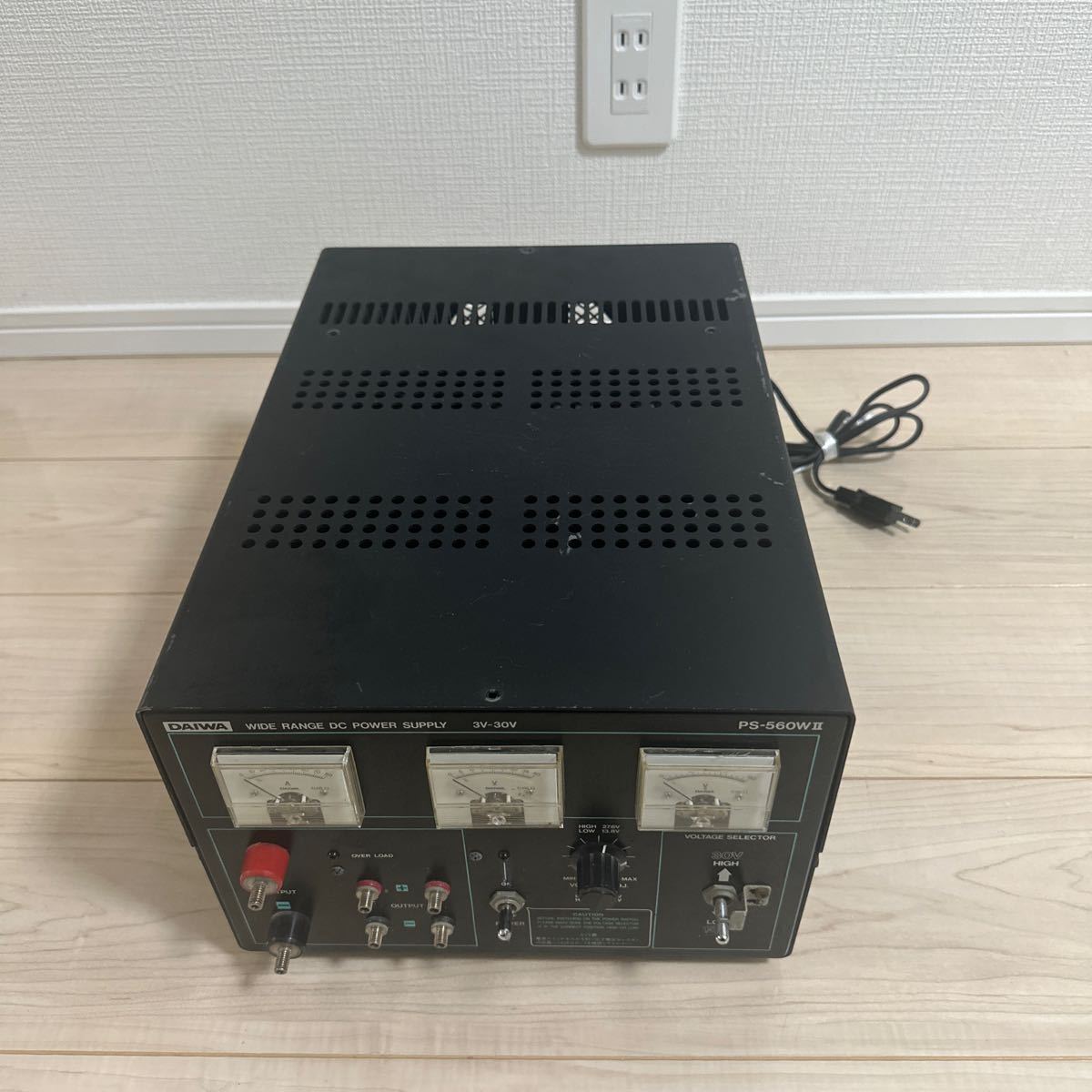 DAIWA 3V-30V PS-560WII POWER SUPPLY 安定化電源 ダイワ パワー