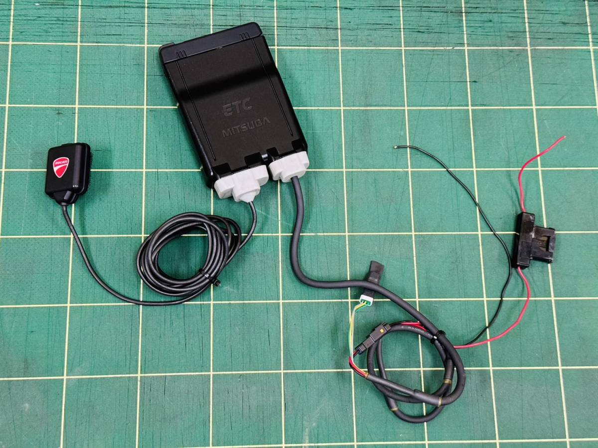 バイク用ETC MSC-BE51 動作確認済　ヤマハポーチ付　アンテナ分離型 バイク ETC車載器の通販 車 バイクアクセサリ: バイク用ETC