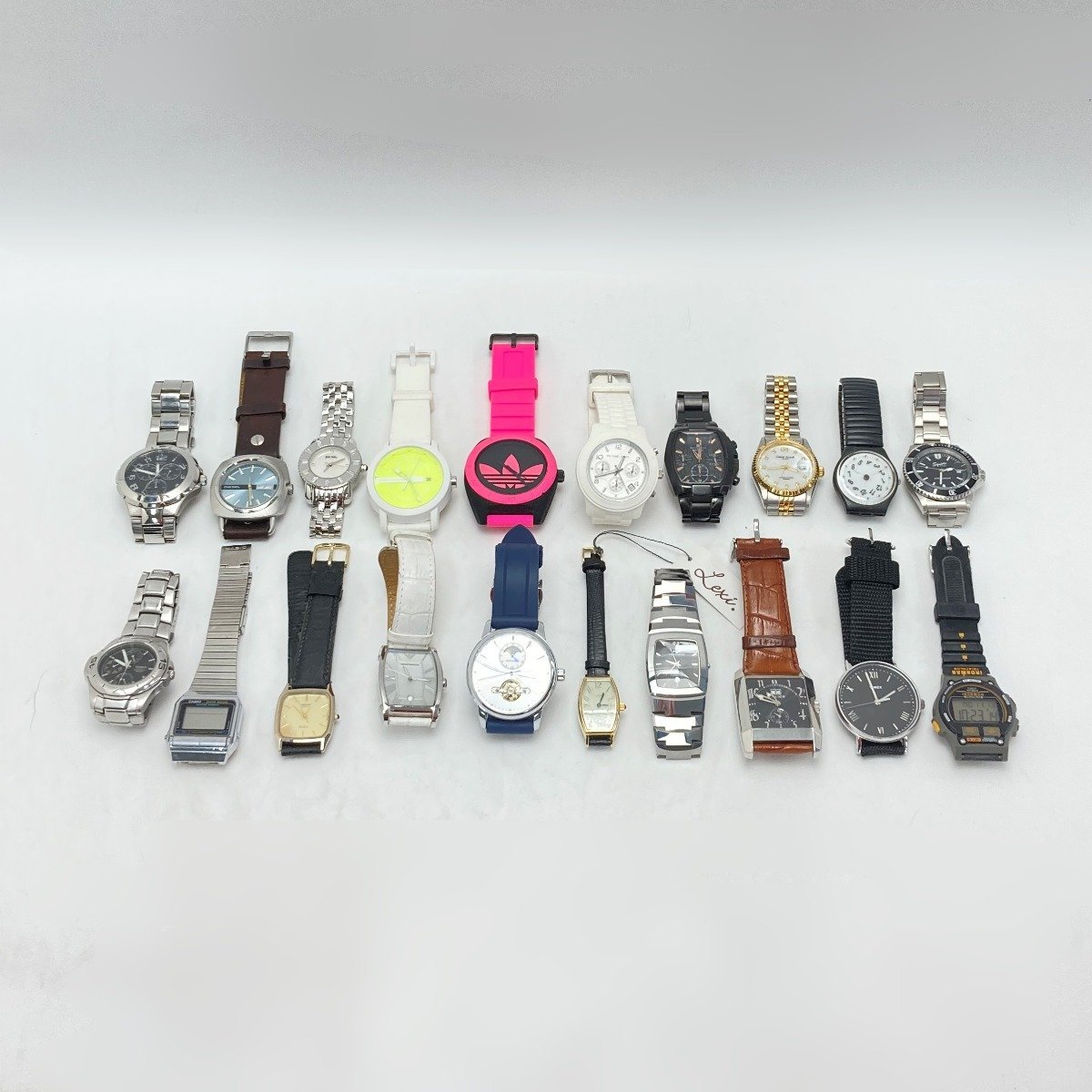  1円スタート SEIKO/CASIO/TECHNOS/POLICE 他 ジャンク 腕時計 20本まとめ 1スタ クォーツ 自動巻き 全体的に状態が悪い(セイコー)｜売買されたオークション情報、yahooの商品情報をアーカイブ公開 - オ その他