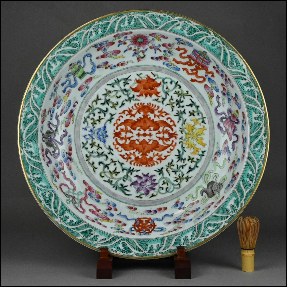 【限定SALE，正規品】 中国美術 唐物 大清雍正年製 紛彩 蝙蝠唐草文大皿 飾皿 古美術品 直径51cm K-51108(清)｜売買されたオークション情報、yahooの商品情報をアーカイブ公開 - オークファン 清