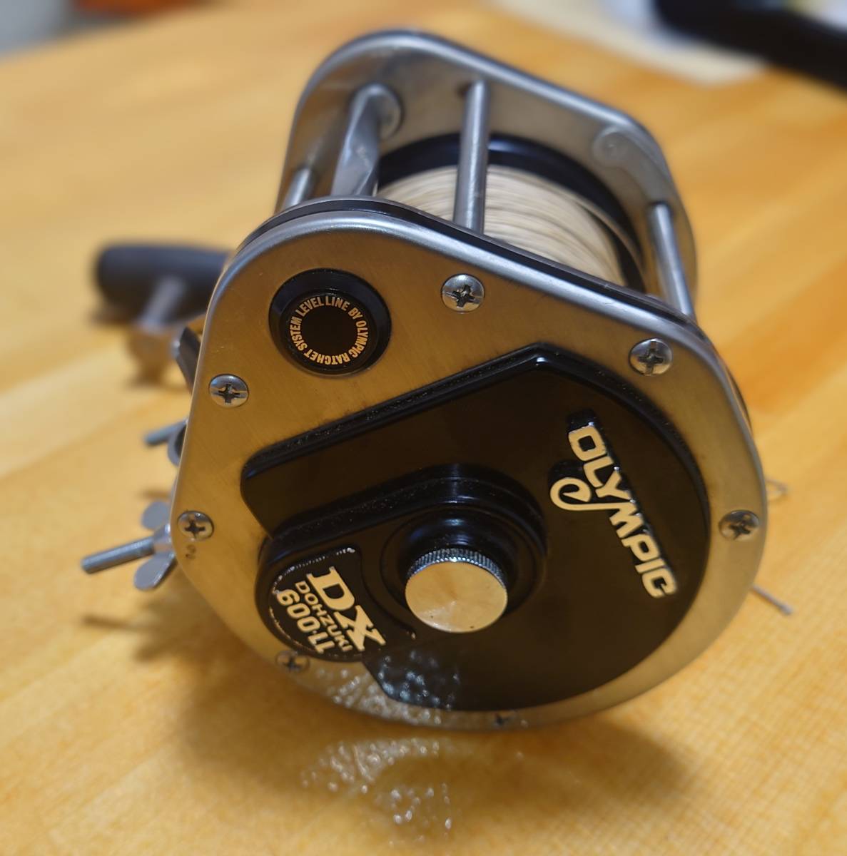 OLYMPIC オリムピック DX DOHZUKI 600 LL 手動リール 船釣り 海釣り