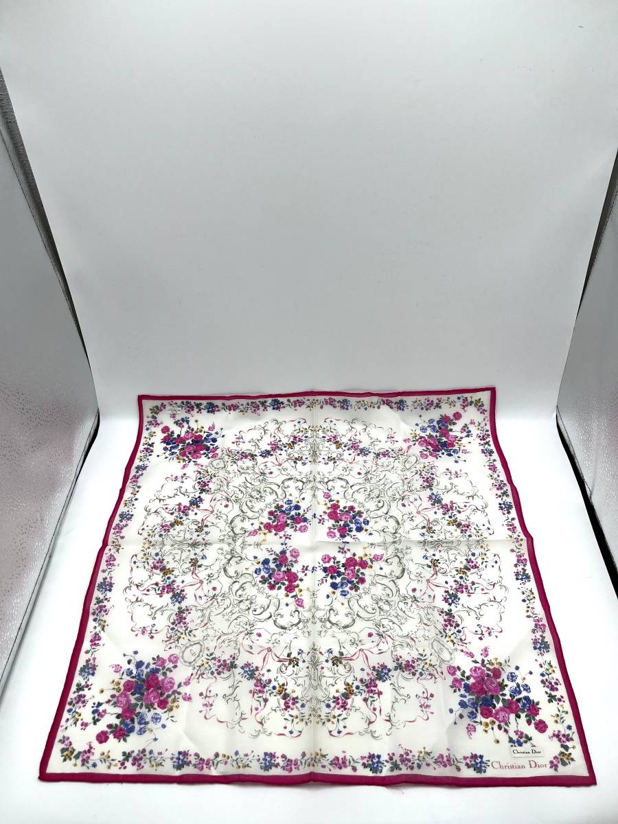 【シール付き未使用品】Christian Dior　クリスチャン ディオール　ハンカチ　スカーフ　花　フラワー　縁ピンク　コットン　47×47