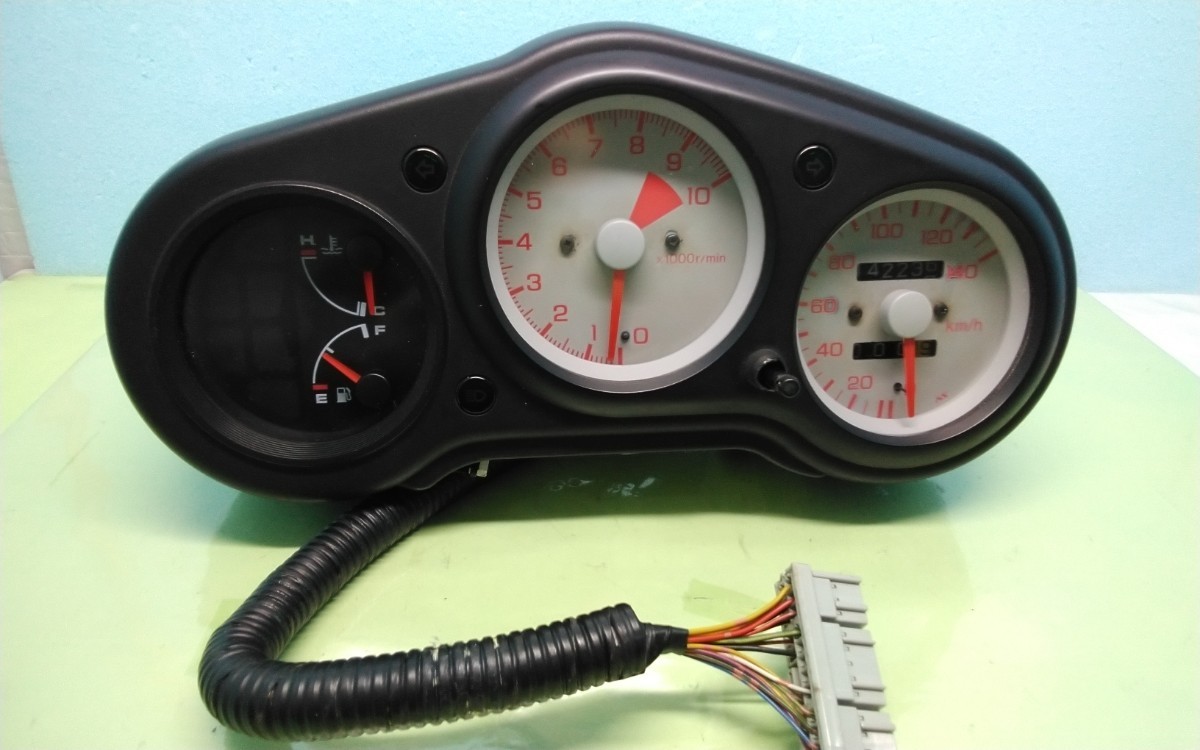 ホンダビート メーター 希少品】 ホンダ ビート PP1 カーボンメータ