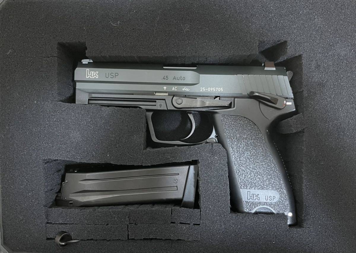 KSC USP.45 SYSTEM7（システム7）DETONATORスライド+アウターバレル Trijicon蓄光サイト、アタッシュケース付き