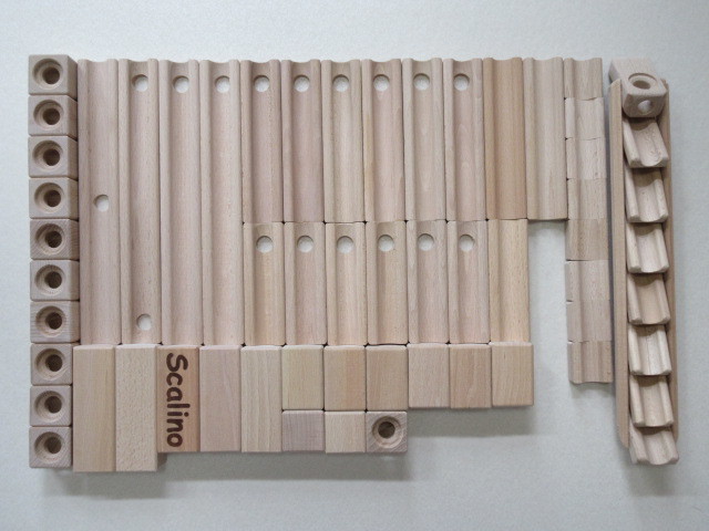 スカリーノ3 Scalino 木のおもちゃ 玉の道 積み木 スイス 滝 セット