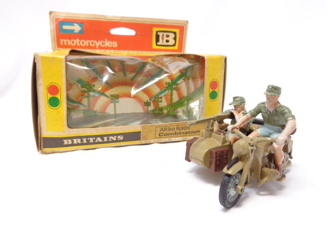 Britains 9694 Afrika Korps Dispatch Rider jamais déballé