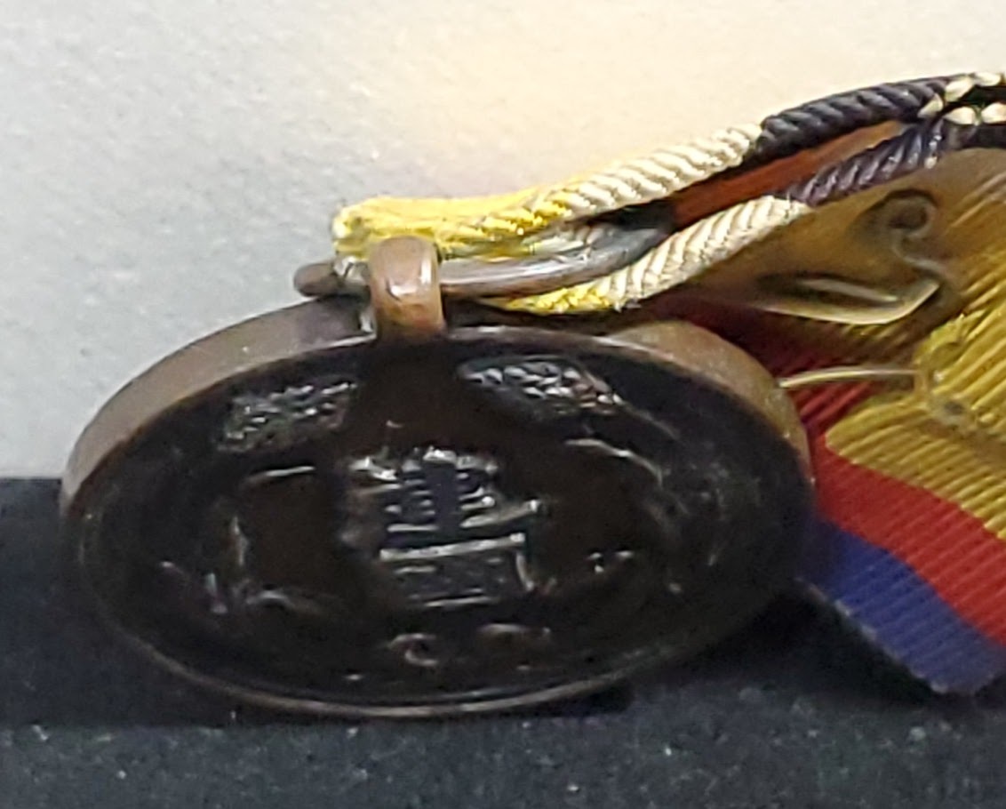 大満州國建国功労章 大同元年 勲章 バッジ 徽章 共箱 建国功労 【