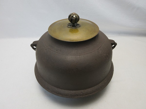 茶道具 唐金製 朝鮮風炉 高橋敬典作 釜 共箱(ZE996) 茶道具 唐金製