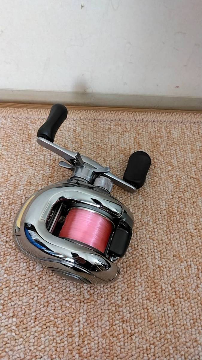 アンタレス　右ハンドル　中古品