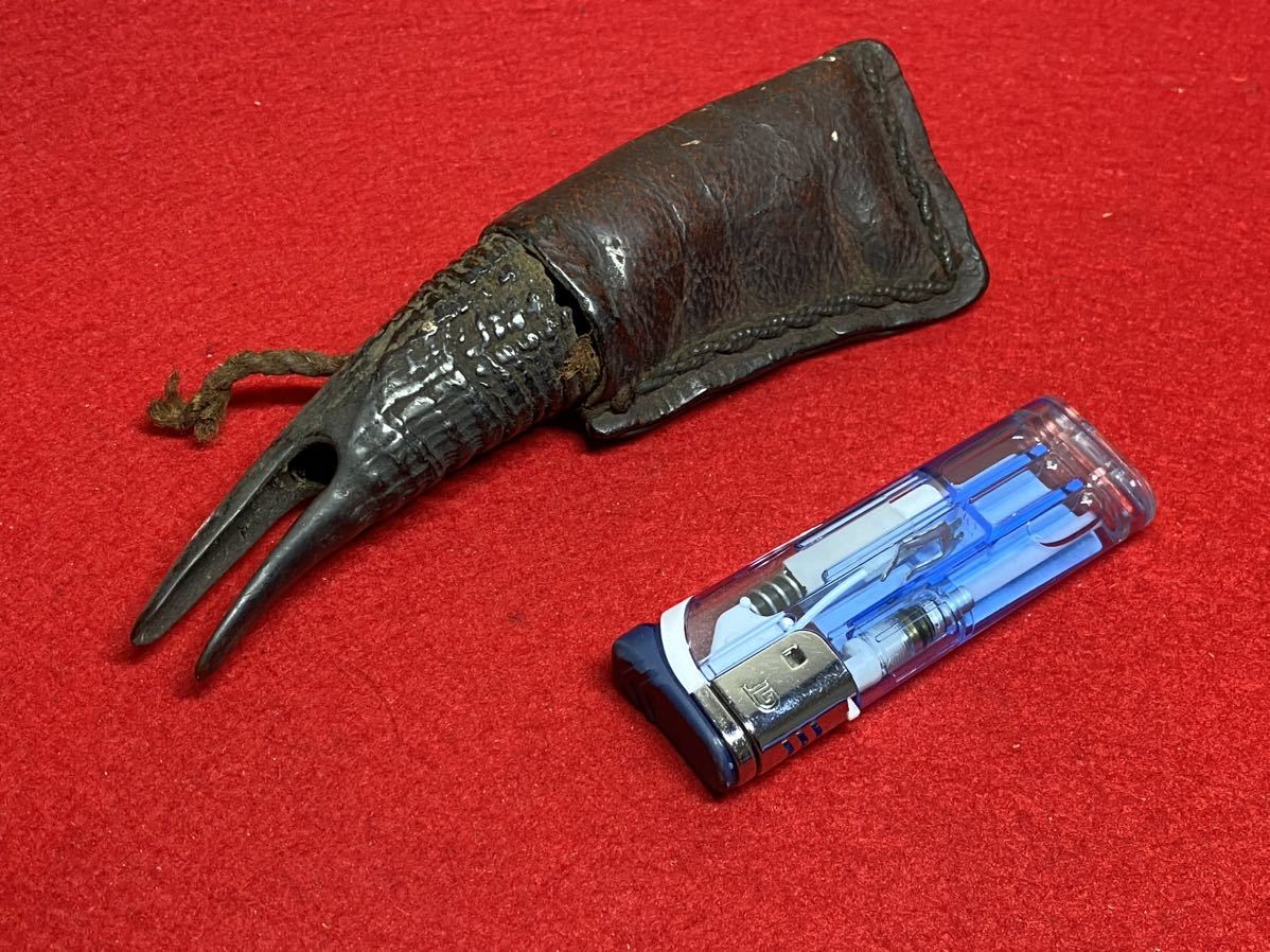 ８－【 火縄銃のマタギ用 烏口弾丸入れ 】＞検索・江戸時代 火薬入れ 鉄砲隊 砲術 煙硝入れ マタギ 狩猟