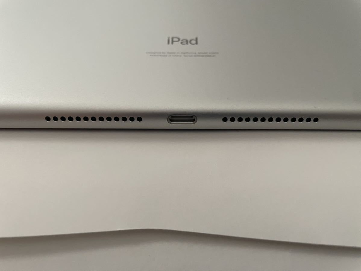 Apple アップル iPad（第9世代） 10.2型 Wi-Fi ストレージ：64GB シルバー　美品_4