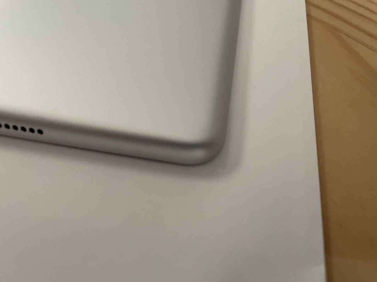 Apple アップル iPad（第9世代） 10.2型 Wi-Fi ストレージ：64GB シルバー　美品_5