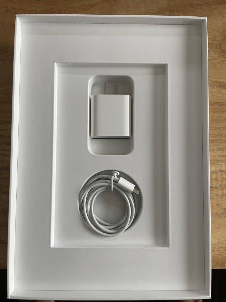 Apple アップル iPad（第9世代） 10.2型 Wi-Fi ストレージ：64GB シルバー　美品_9