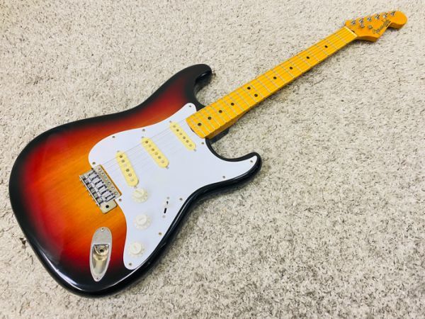 ストラトキャスター サンバースト Fernandes burny olds 0.-Fernandes-Burny-Olds-Strat-
