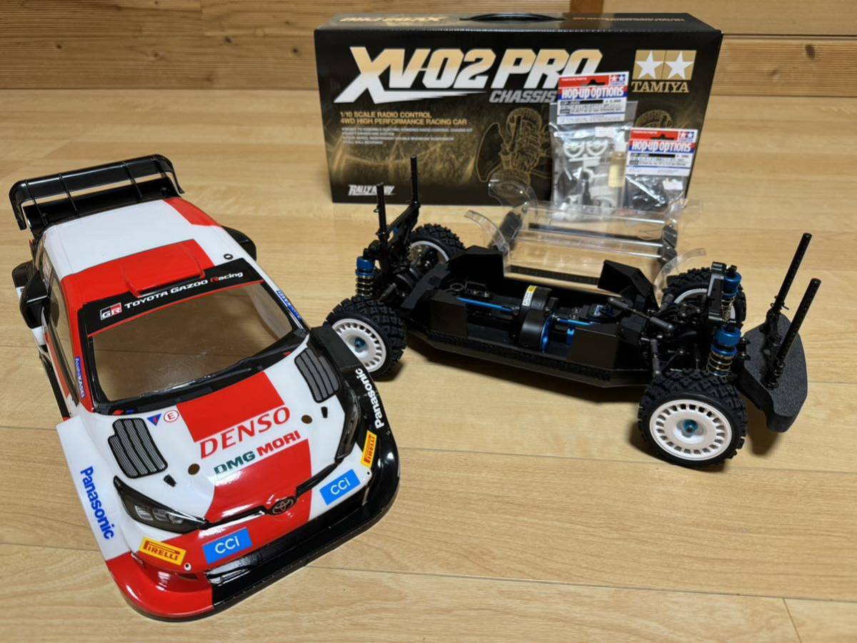 XV-02PRO組立済未走行車サーボ、ボディ他付き