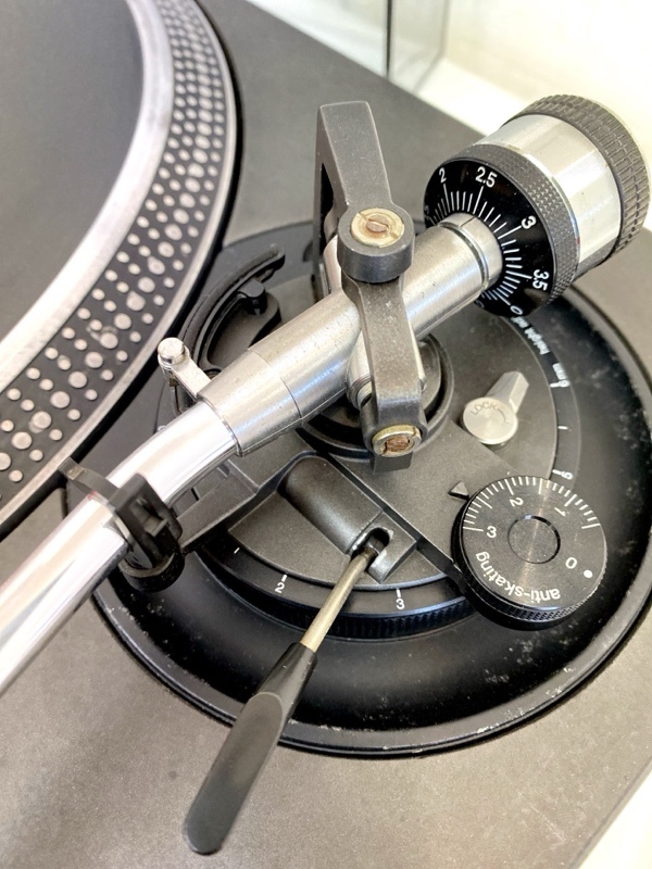 I3337/ターンテーブルTechnics SL-1200 MK3 ≪配線交換されています