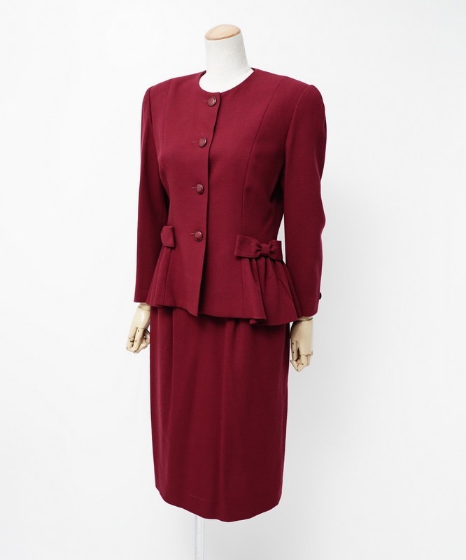 miss ashida バックリボンスーツ上下セット卒業式・パーティ miss ashida バックリボンスーツ上下セット卒業式・パーティ - メルカリ