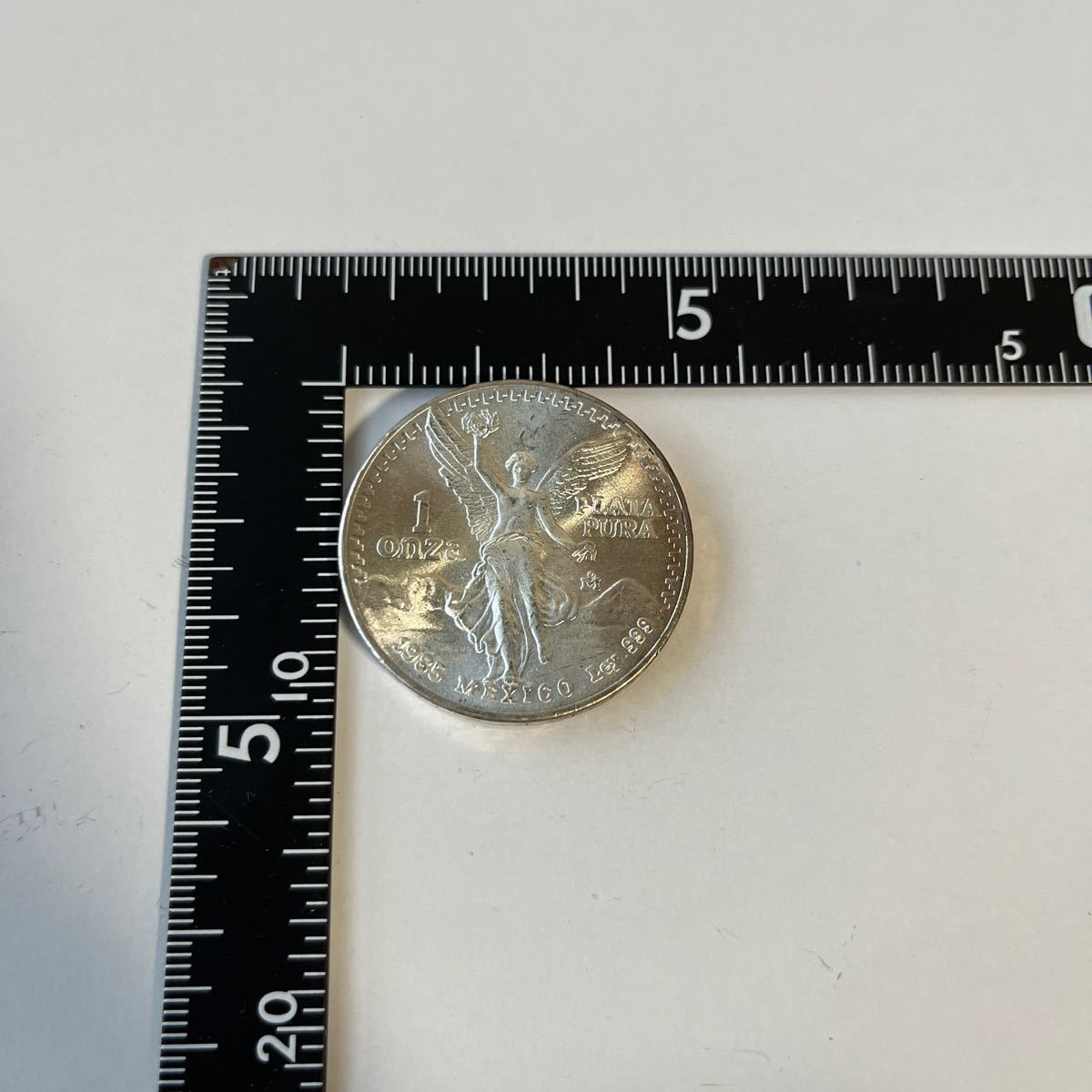 メキシコ 1985 純銀1オンス リベルタード銀貨☆3 【公式通販】