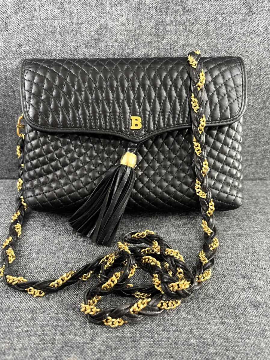 BALLY 【美品/希少】BALLY キルティング チェーン ショルダー BALLY 【美品/希少】BALLY キルティング チェーン ショルダー