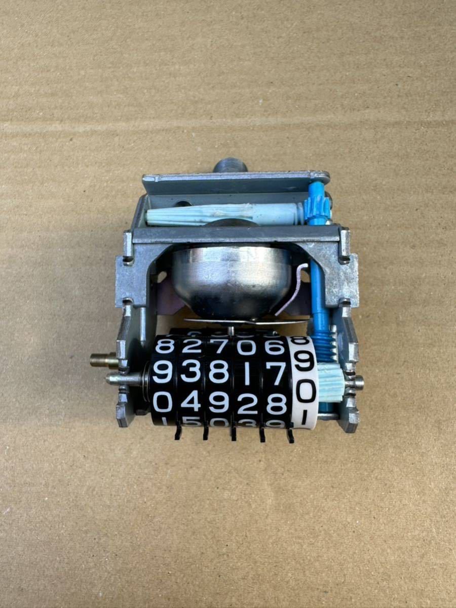カワサキ純正スピードメーター ゼファーΧ、zrx400 Kawasaki純正 ジャンク品