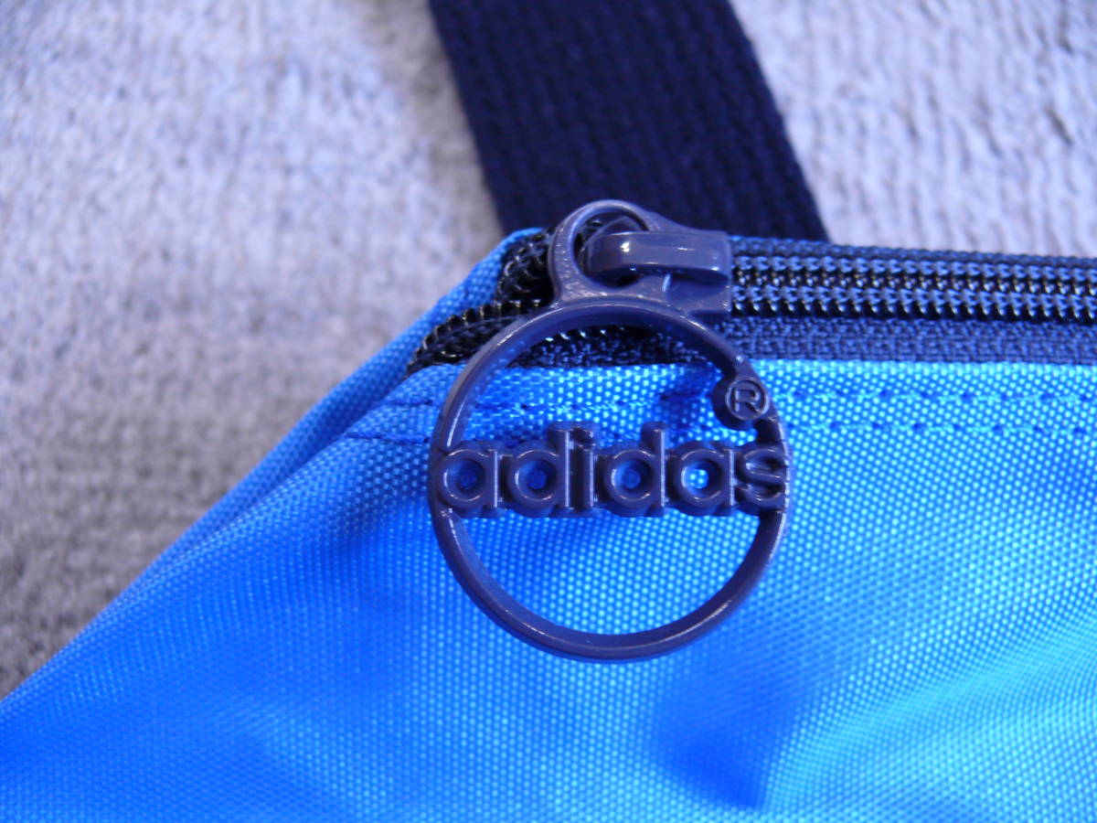 レトロ 三つ葉 adidas バッグ 未使用品です。 アディダス 【公式通販】