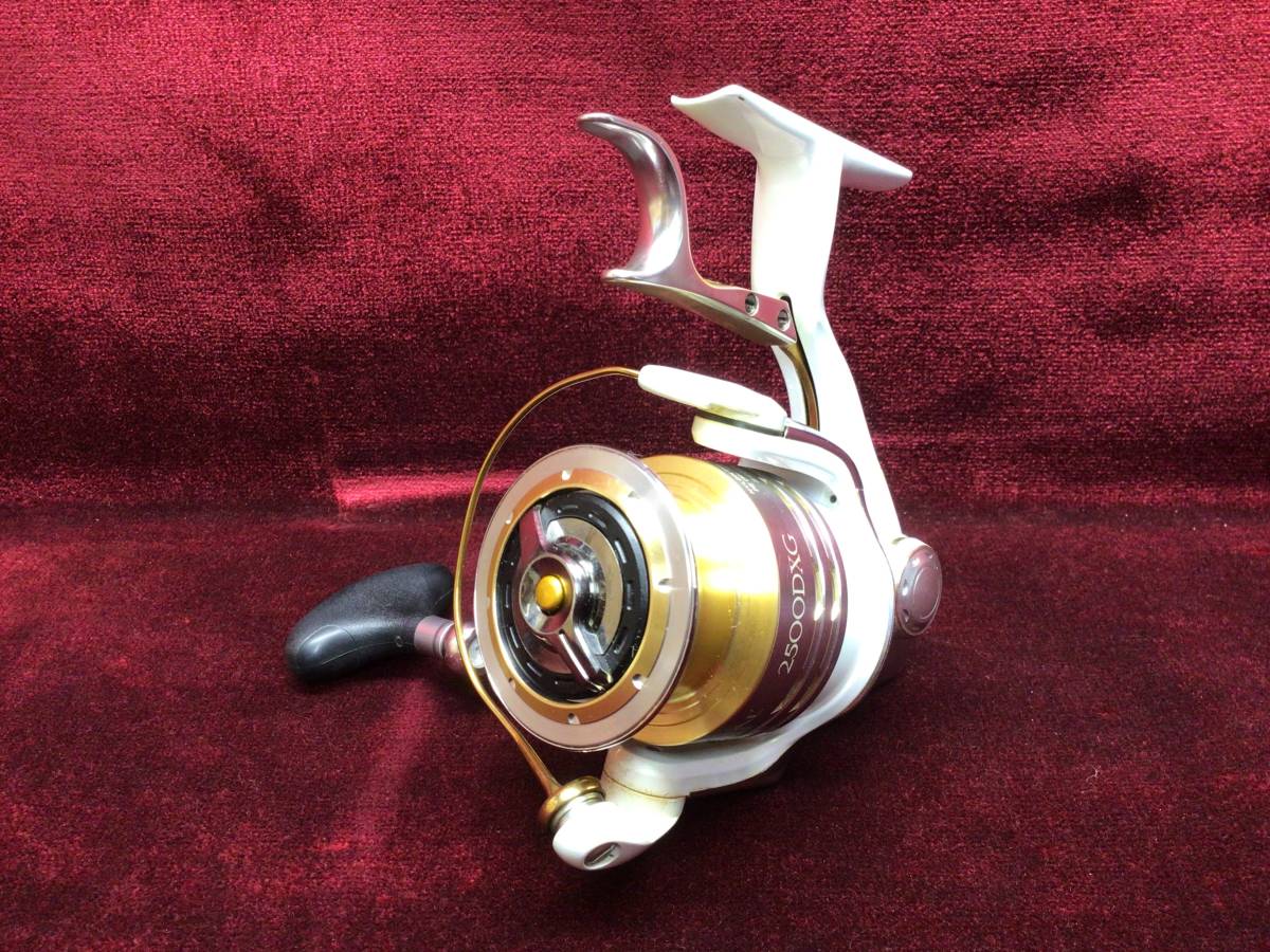 WHITE 2500DXG BB-X TECHNIUM Reel MG シマノ SHIMANO SPECIAL Shimano