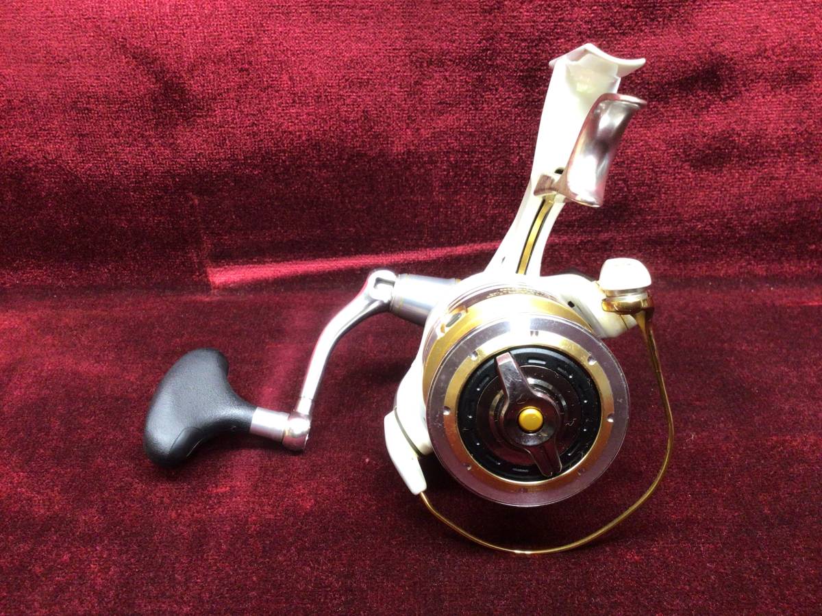 WHITE 2500DXG BB-X TECHNIUM Reel MG シマノ SHIMANO SPECIAL Shimano