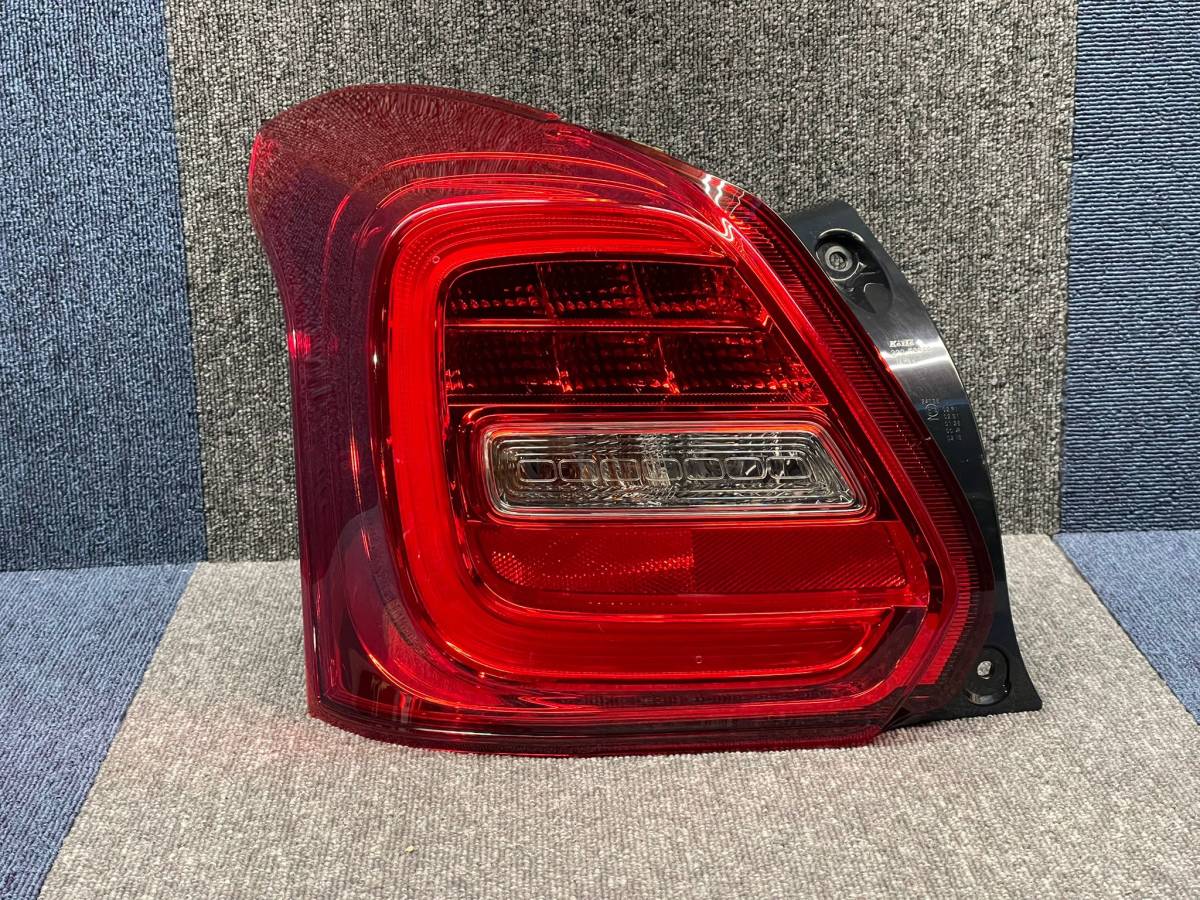143 スズキ スイフト スポーツ ZC33S 純正 左 LED テール ライト