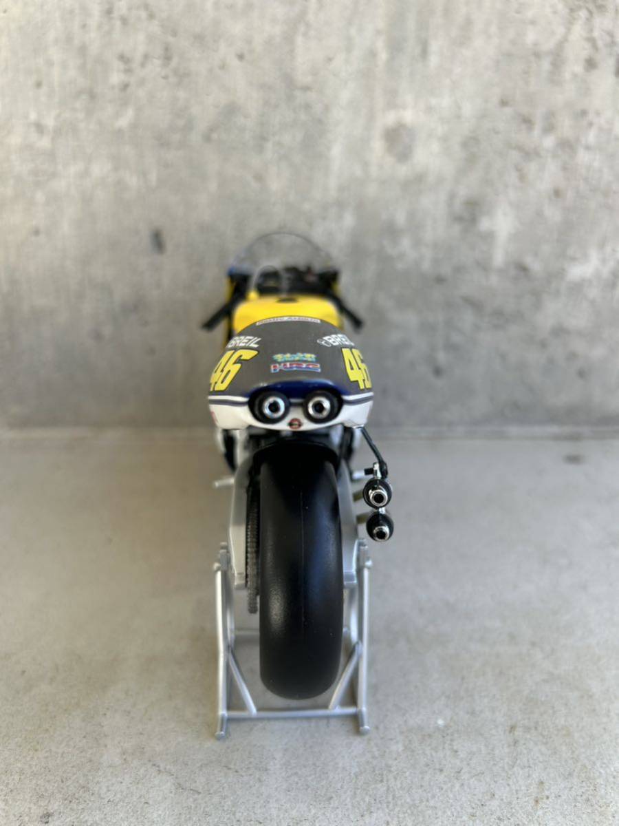 NSR500 ホンダ 1⁄12 ナストロアズーロ タミヤ - ロッシ フィギュア