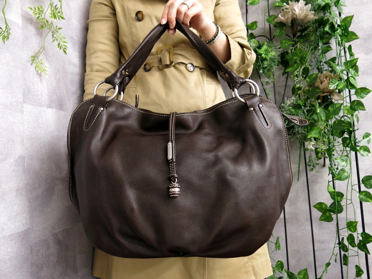 驚きの破格値，安い ○超美品○CELINE セリーヌ○ビタースウィート○