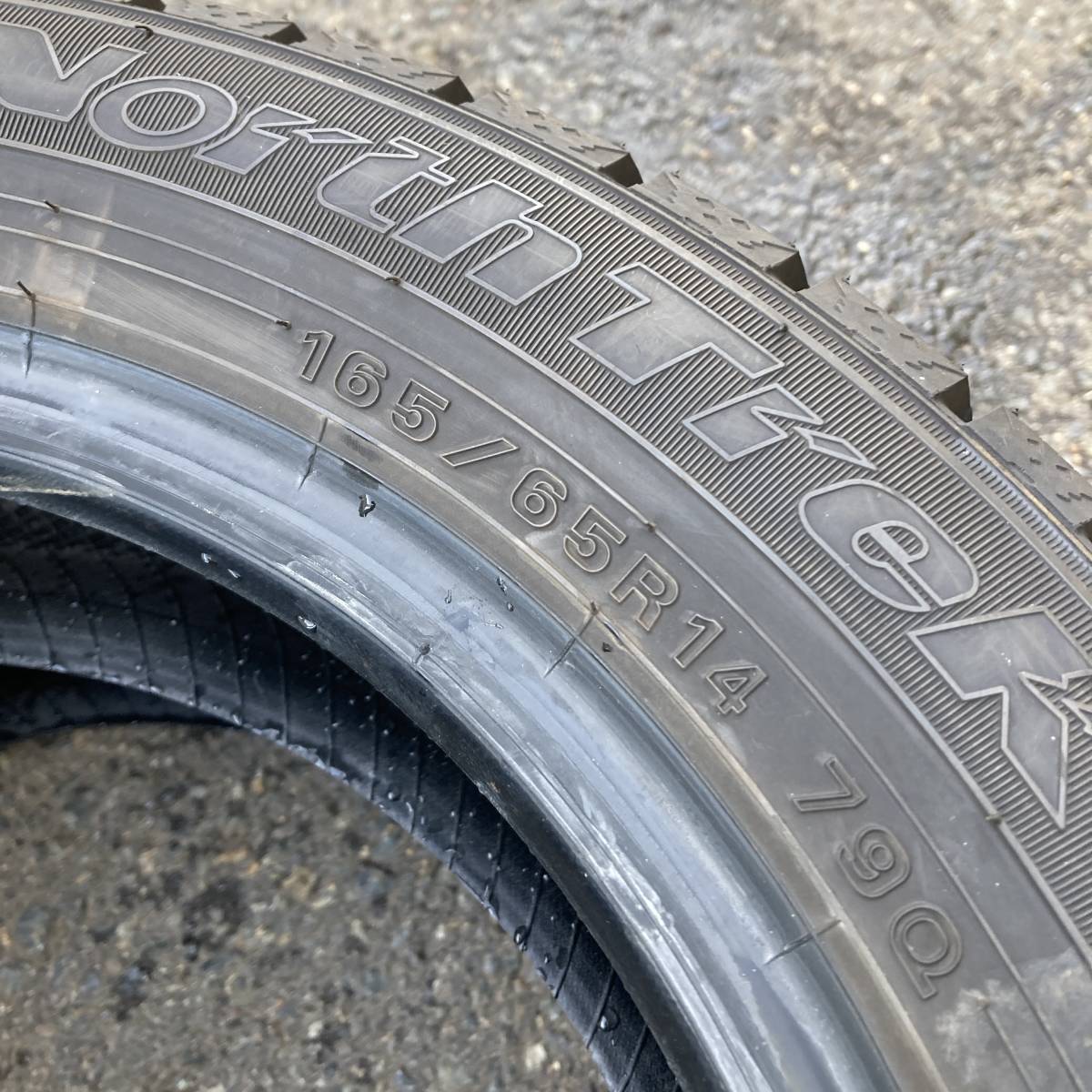 | オートバックス公式通販サイト タイヤ・ホイール 165&frasl;65R14スタッドレスタイヤ検索結果 オートバックス公式通販 N5 [T0578L5S] 165/65R14 オートバックス NorthTrek N5 2022年製 スタッドレスタイヤ 2本