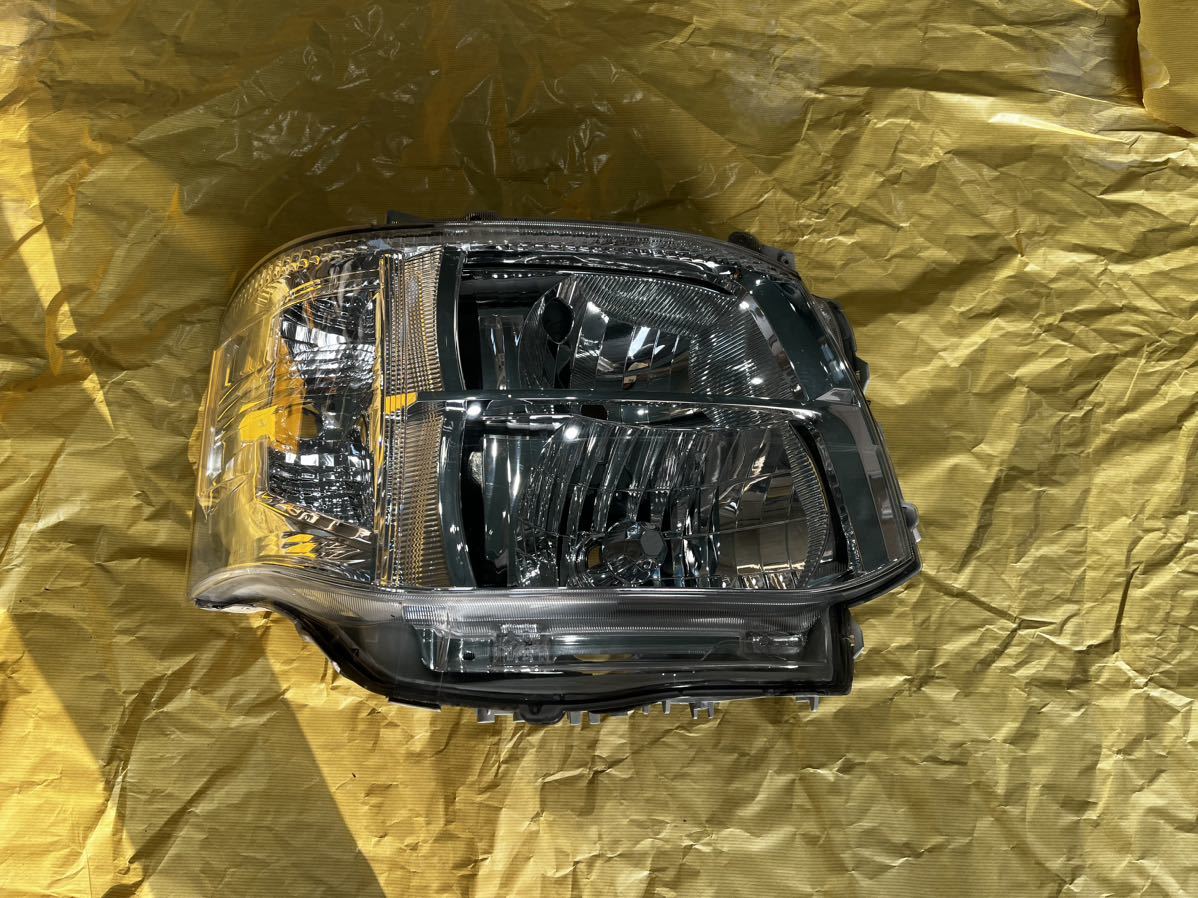 4110842 Nボックス JF3/JF4 前期 左ライト LED STANLEY W3105 NBOX