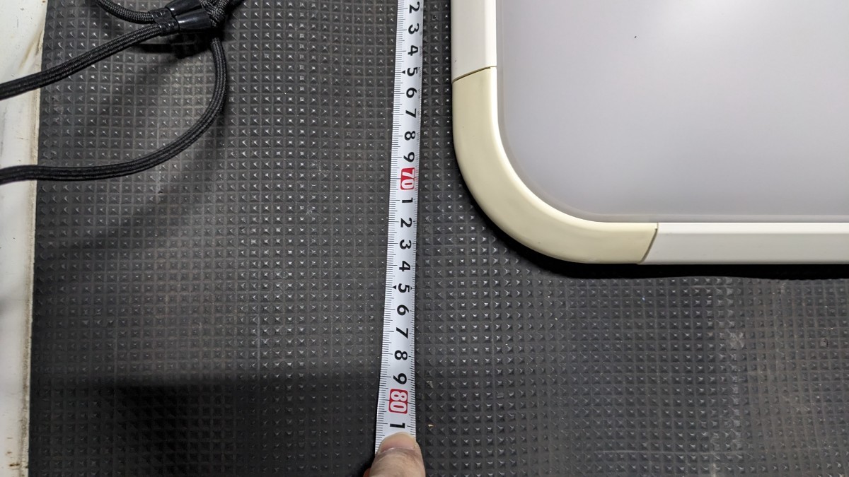 照明器具　四角い蛍光灯_4