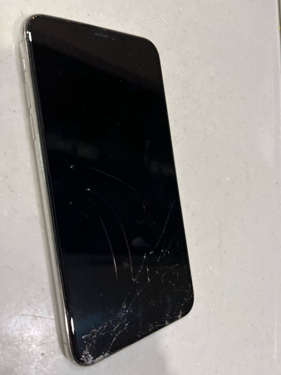 SIMフリー Apple iPhone11promax 256GB_7