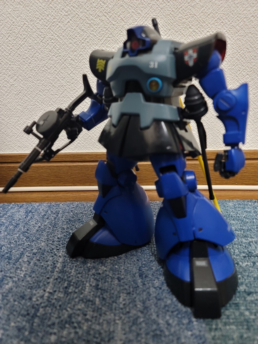 バンダイ 旧マスターグレード1/100 MS-09 ドム ランバラル専用機 オリジナル塗装済完成品 機動戦士ガンダム ジオン_1