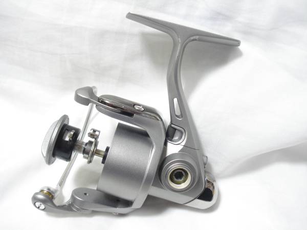 ダイワ アオイ2506Rボディーのみ 中古品 A.o.i2506R ツネミ