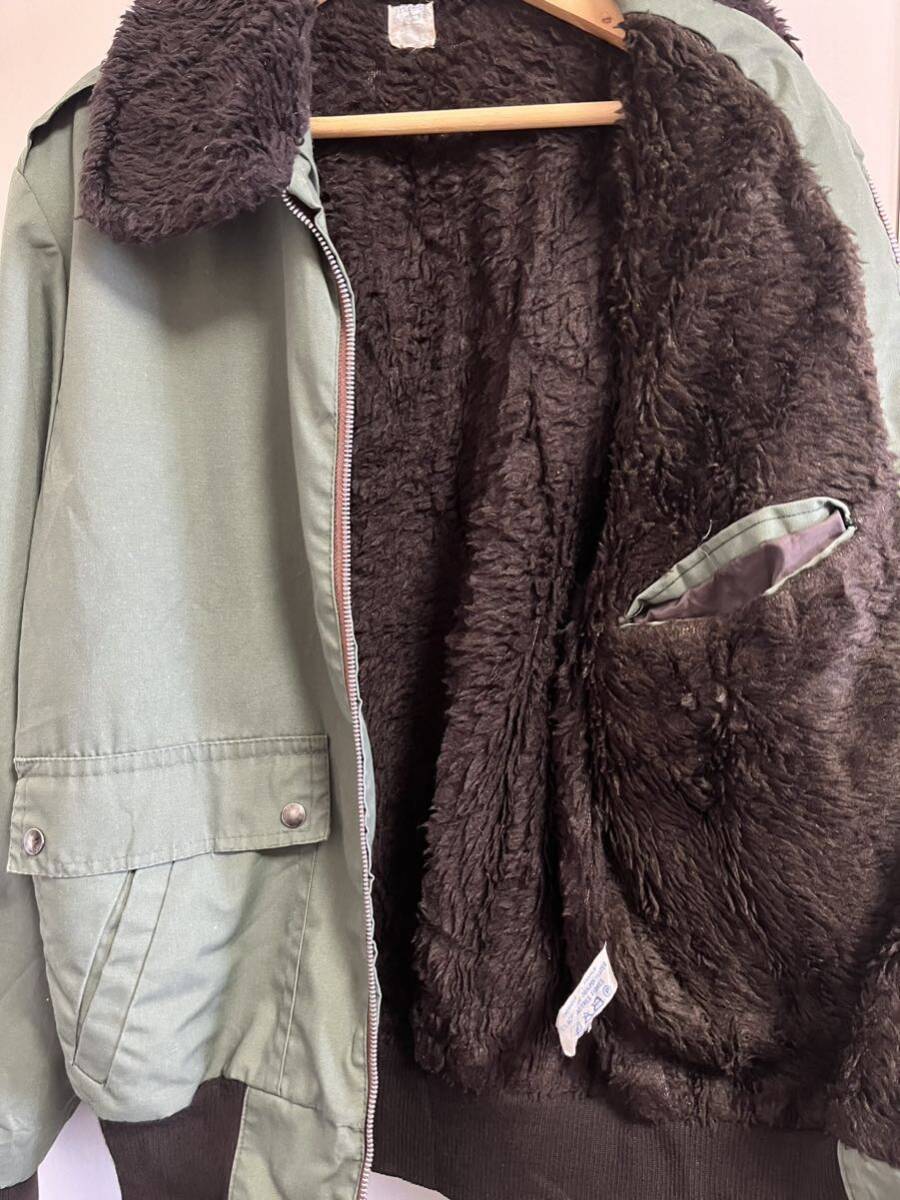 美品フランス製ヴィンテージフライトジャケット　40サイズ 色目と素材感が流石なフレンチヴィンテージです。_3