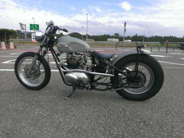 最終値下げ! トライアンフリジット 車検満タン 個人出品 最終値下げ! トライアンフリジット 車検満タン 個人出品