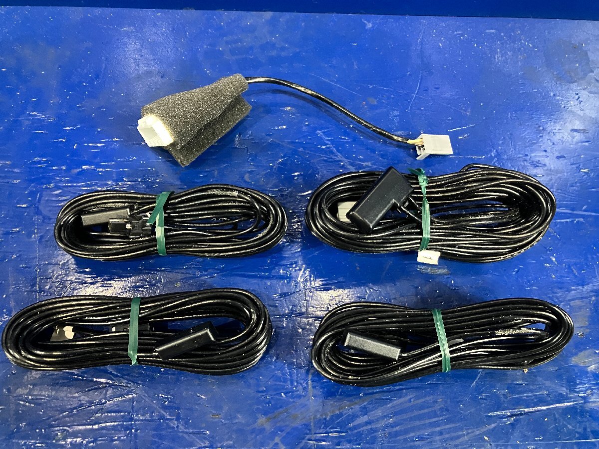 ◇ZVW50 プリウス 富士通製 トヨタ純正ナビ DSZT-YC4T 86100-47550 9 