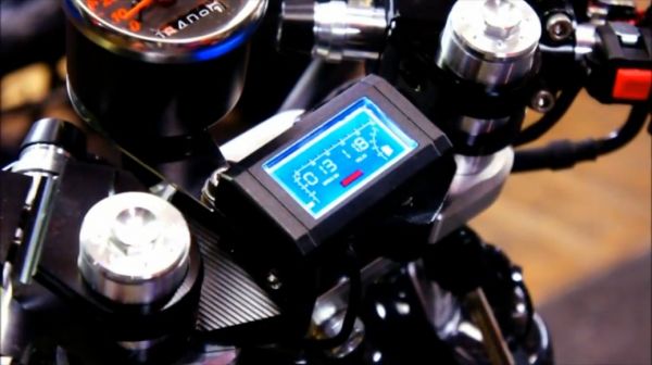 汎用 多機能デジタルメーター ボルトゲージ タコメーター 電気式_2